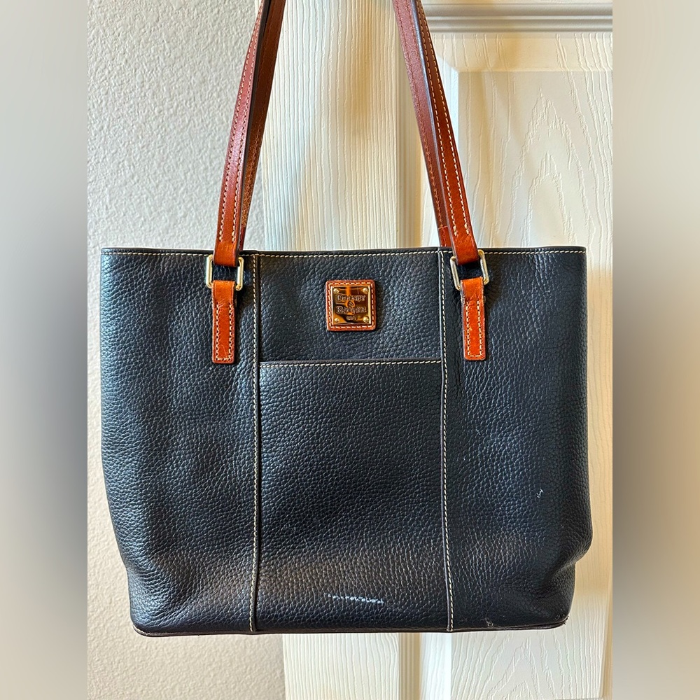 Dooney & Bourke Purse